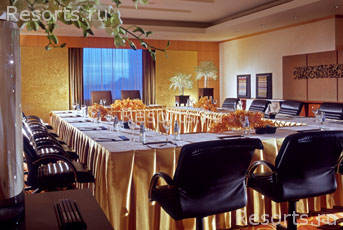 Royal Orchid Sheraton Hotel 30